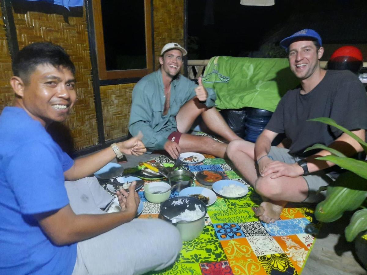 Boneputeh Homestay Taliwang Exteriör bild