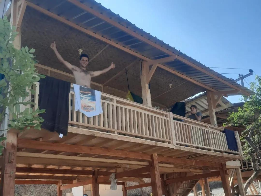 Boneputeh Homestay Taliwang Exteriör bild