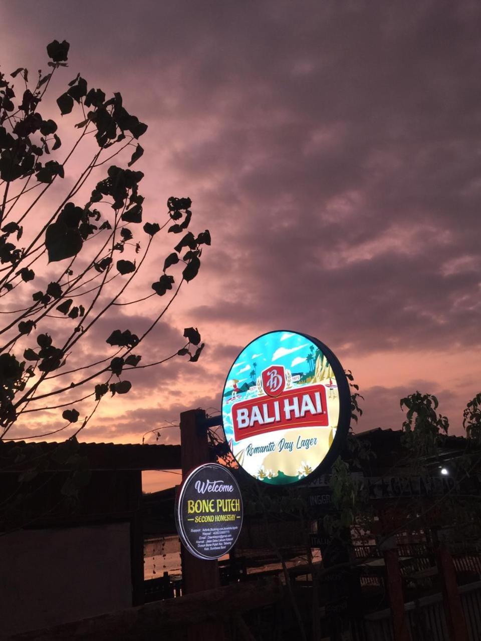 Boneputeh Homestay Taliwang Exteriör bild