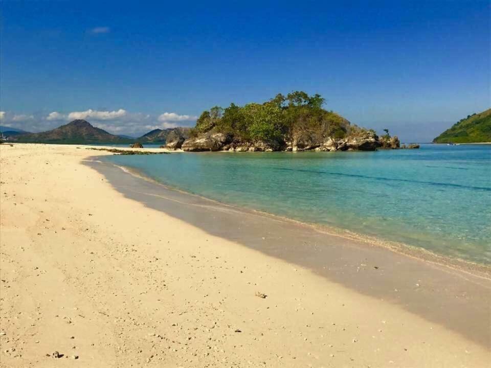 Boneputeh Homestay Taliwang Exteriör bild