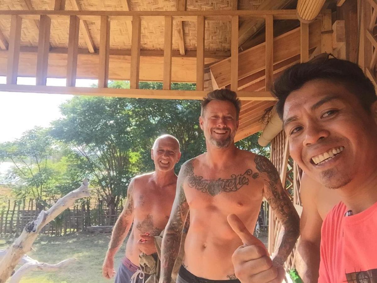Boneputeh Homestay Taliwang Exteriör bild